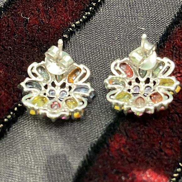 Genuine Sapphire Earrings - Picture 4 of 8